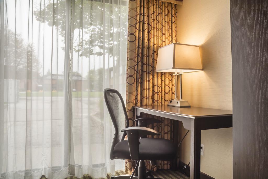 Comfort Inn Chatham-Kent Ngoại thất bức ảnh
