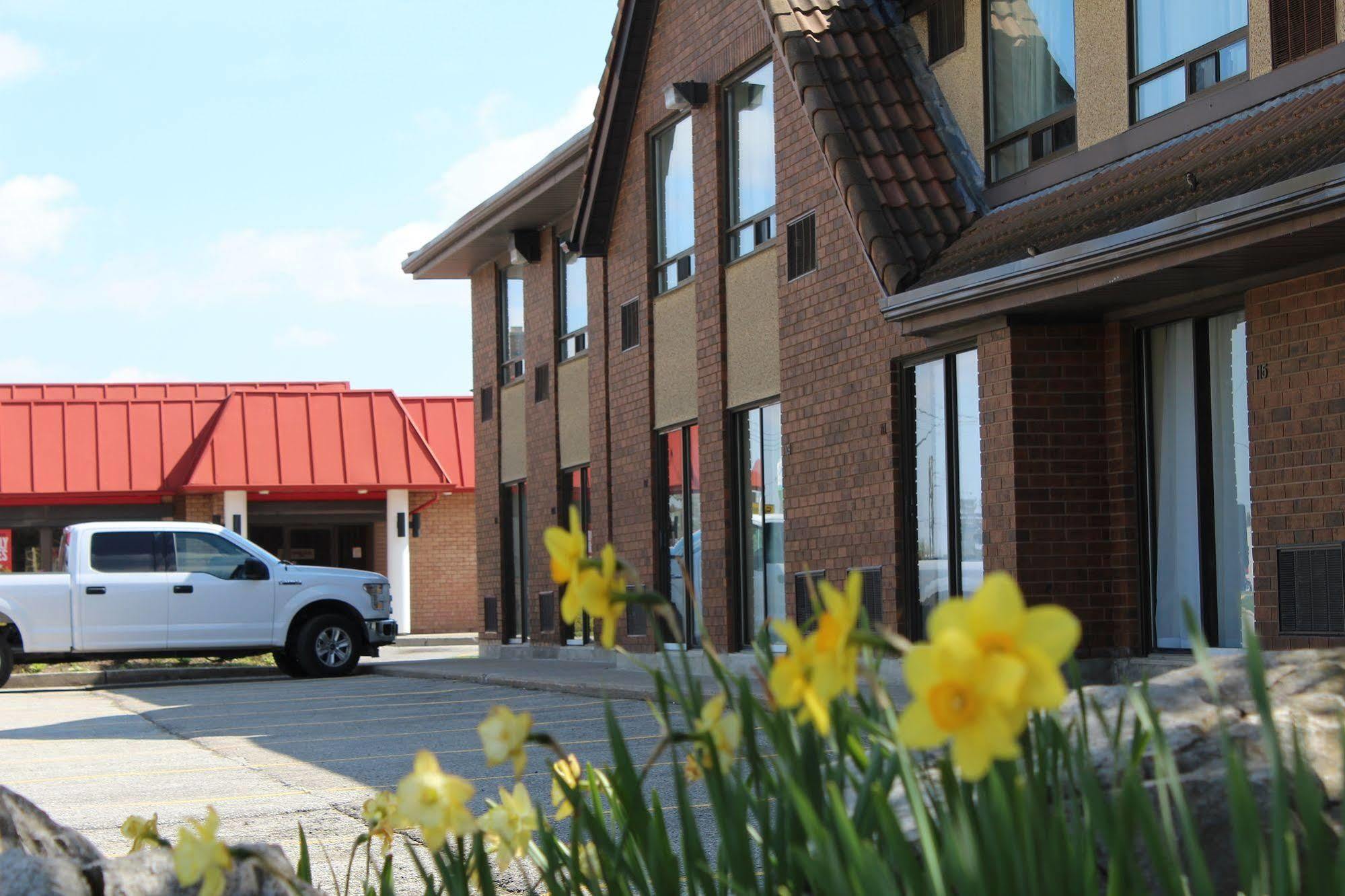 Comfort Inn Chatham-Kent Ngoại thất bức ảnh